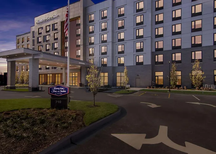 Hampton Inn & Suites Chicago Medical District Uic